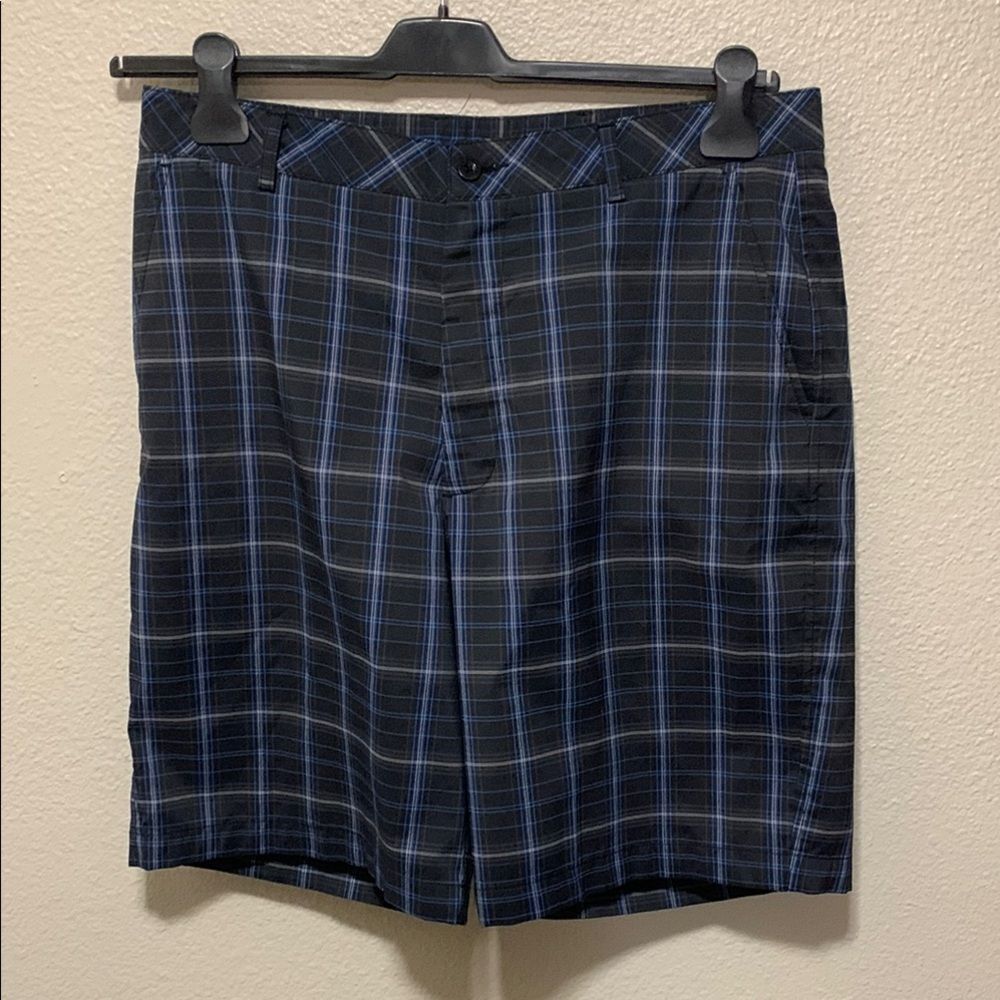 Bolle Golf Men's Black and Blue Plaid Shorts